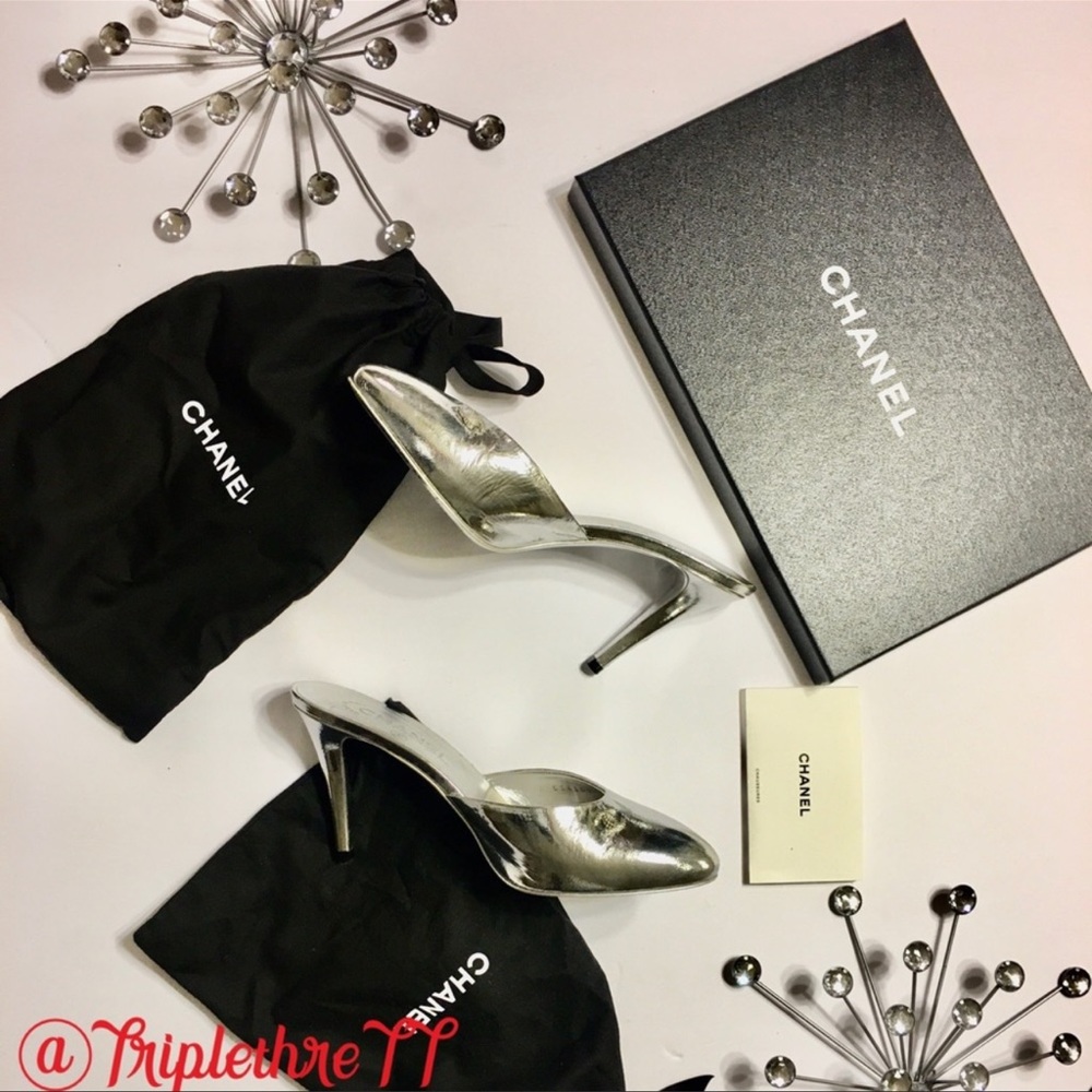 CHANEL Shoe Bags & Box ( NO SHOES❤️)